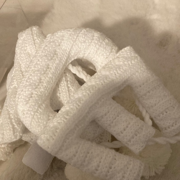 Target Wondershop 2022 Peace Banner - Picture 4 of 6